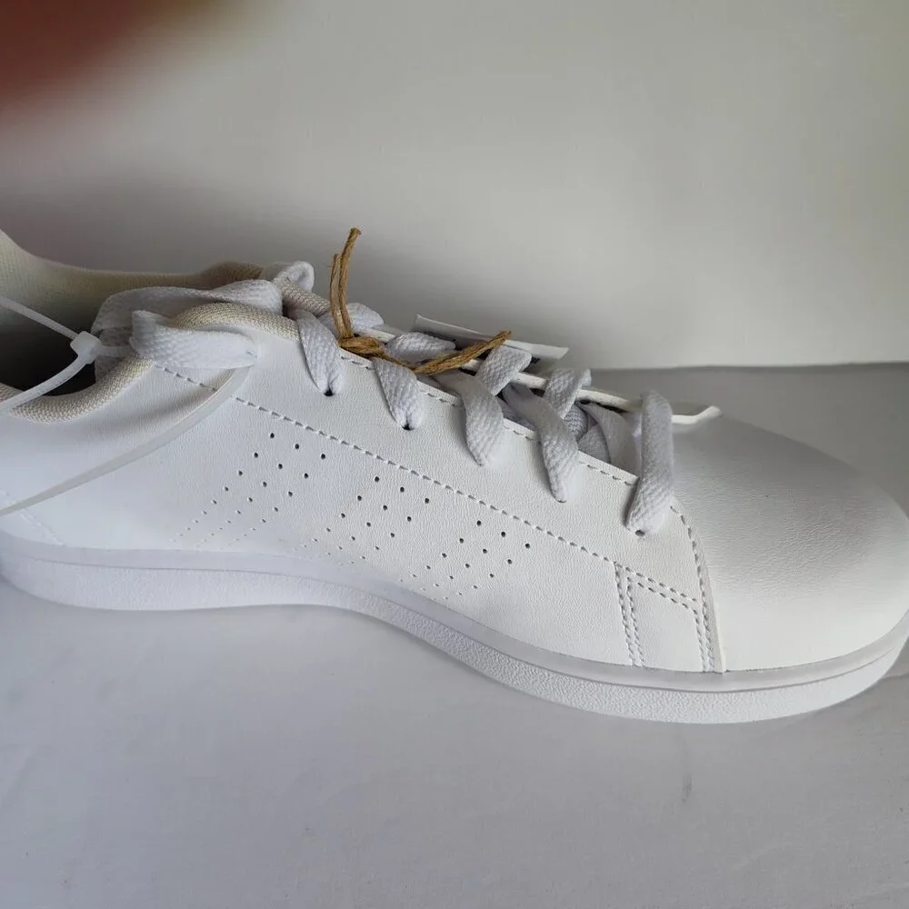 Ladies SZ 6 Adidas White Advantage Tennis Sneaker